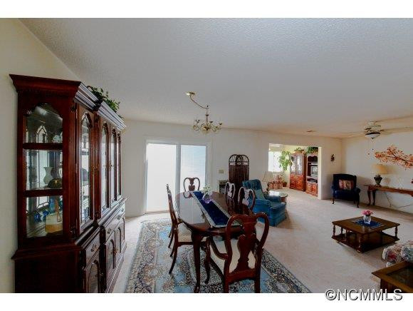 216 Dartcrest - Photo 3