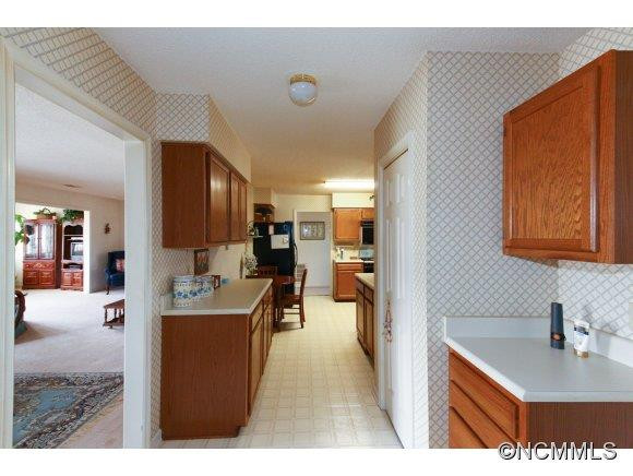 216 Dartcrest - Photo 5