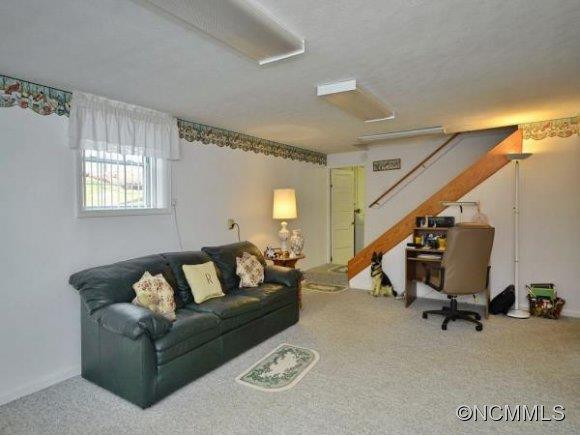 16 RIDDLE RD - Photo 15