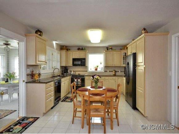 16 RIDDLE RD - Photo 7