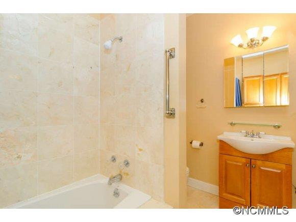 452 Fairview Forest Drive - Photo 11