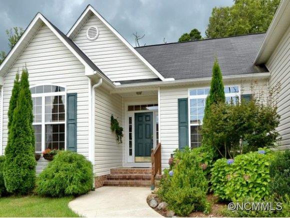 26 GROTON WAY - Photo 2