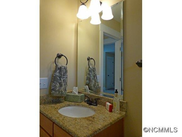 15 Roselyn Way - Photo 17