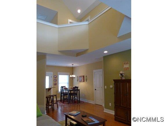 15 Roselyn Way - Photo 4