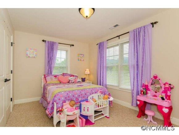 39 Sovereign Lane - Photo 11