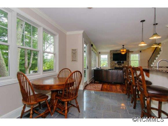 39 Sovereign Lane - Photo 8