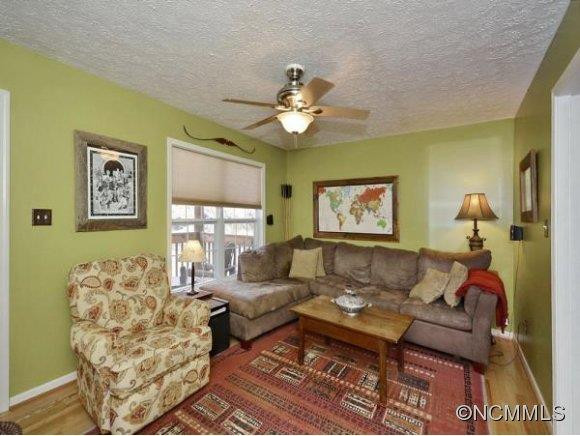 72 Waynesville - Photo 4