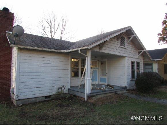 280 Walnut Avenue