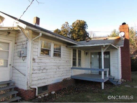 280 Walnut Avenue - Photo 2