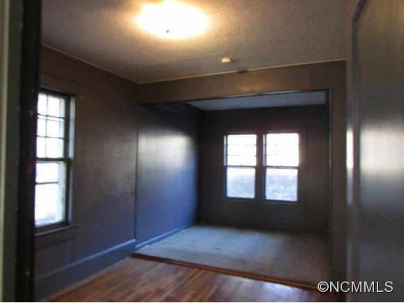 280 Walnut Avenue - Photo 11