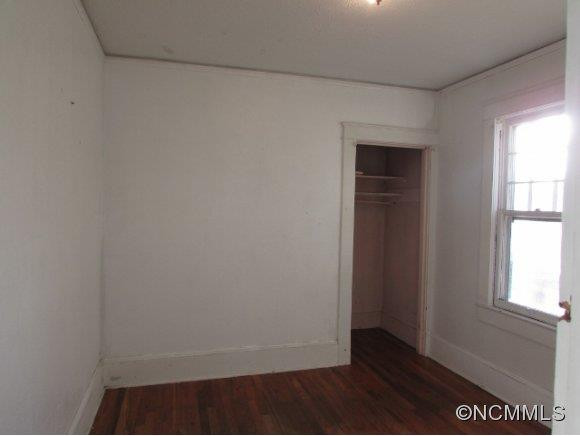 280 Walnut Avenue - Photo 12