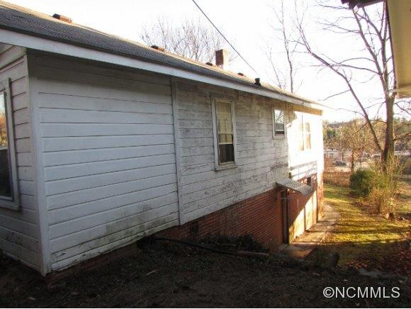 280 Walnut Avenue - Photo 4