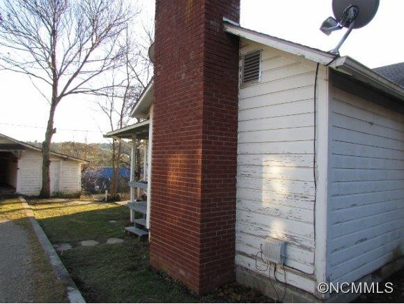 280 Walnut Avenue - Photo 5