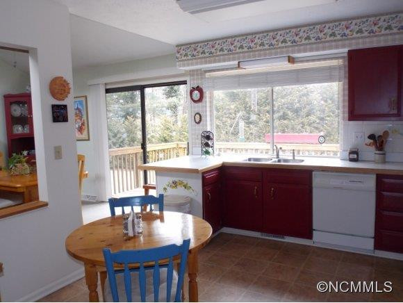 15 Golden Oaks Lane - Photo 18