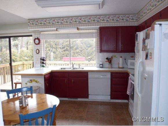 15 Golden Oaks Lane - Photo 4