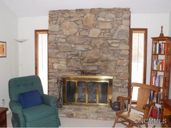 15 Golden Oaks Lane - Photo 8