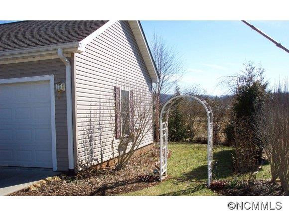 331 Beechnut Drive - Photo 14