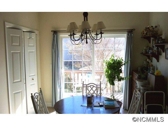 331 Beechnut Drive - Photo 6