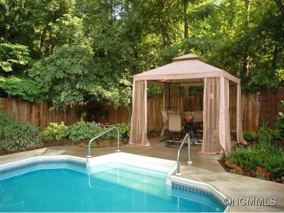 3 LAVENDER LN - Photo 15