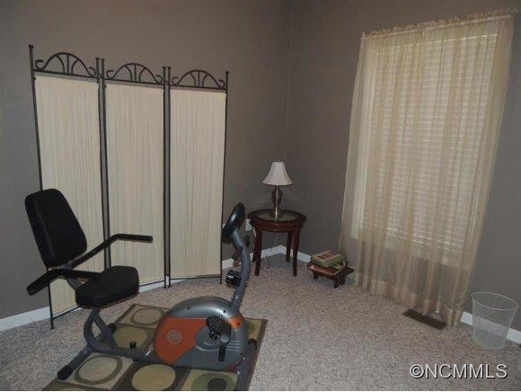 685 Lattimore Road - Photo 4