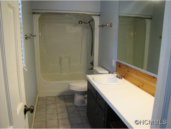 113 Crystal Spring Drive - Photo 8