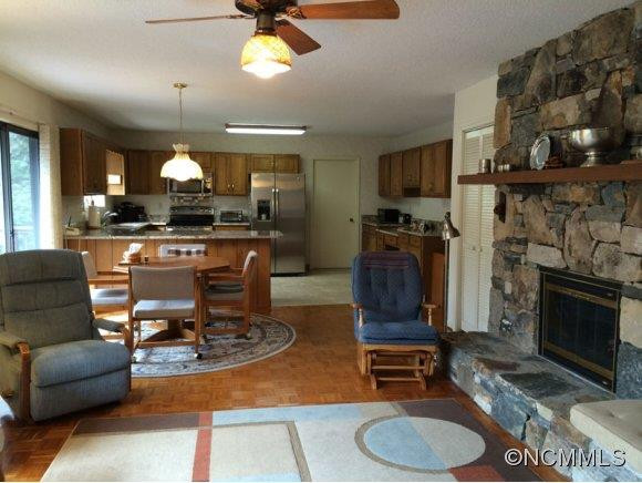 1236 Campbell Drive - Photo 3