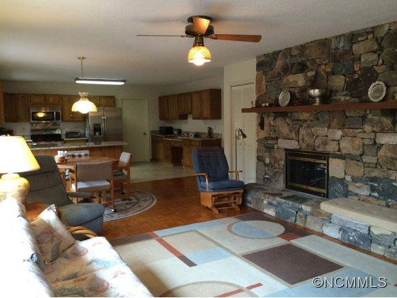 1236 Campbell Drive - Photo 4