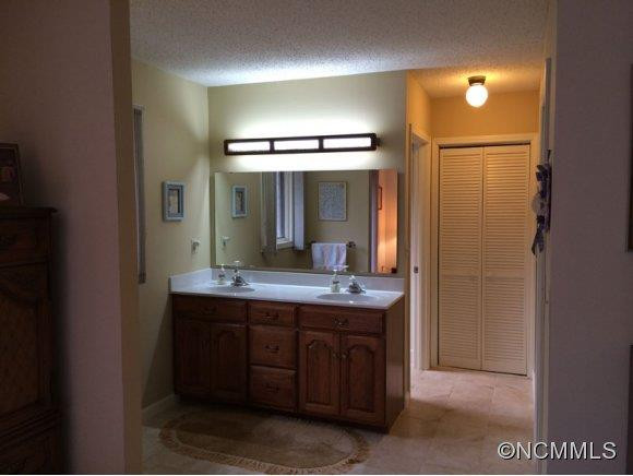 1236 Campbell Drive - Photo 10
