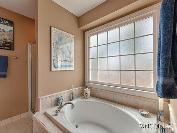 25 HIGH BLUFF DR. - Photo 15