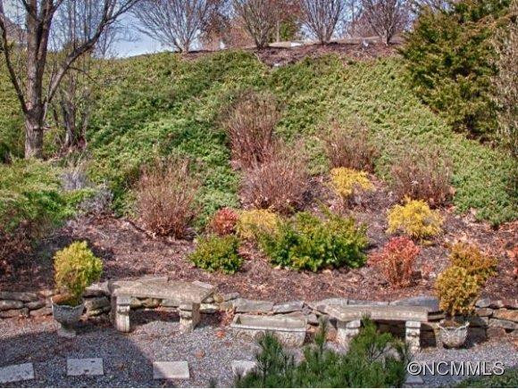 25 HIGH BLUFF DR. - Photo 3