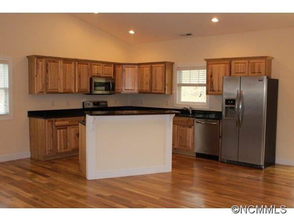 10 Shady Bluff Lane - Photo 3