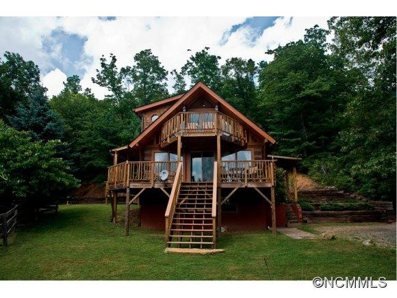 456 Fairview Forest