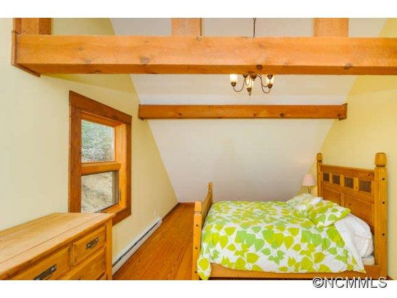 456 Fairview Forest - Photo 18