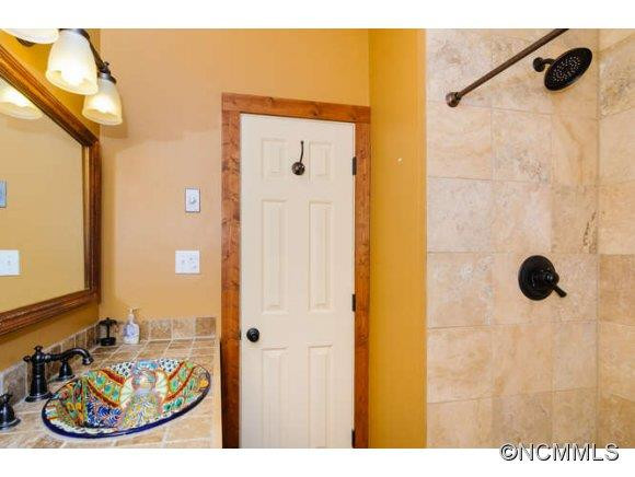 456 Fairview Forest - Photo 19