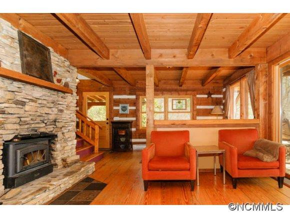 456 Fairview Forest - Photo 3