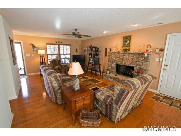 369 Sanderling Court - Photo 5