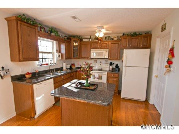 369 Sanderling Court - Photo 8