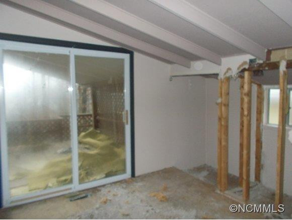 175 McMillan - Photo 8