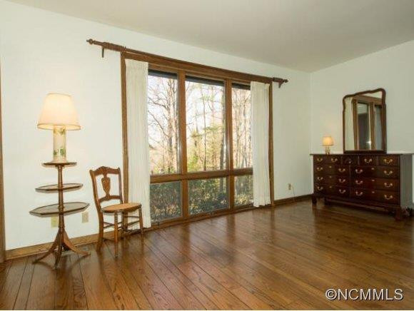 216 ESTATE DRIVE - Photo 14
