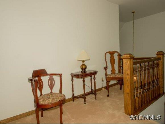 216 ESTATE DRIVE - Photo 16