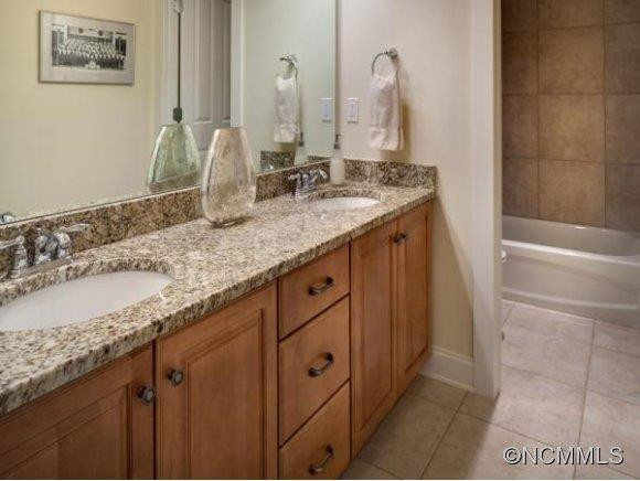 63 GREENWELLS GLORY DR. - Photo 9