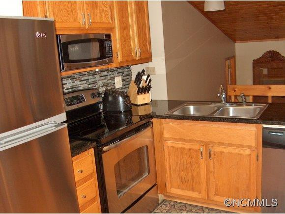 64 Birch Road - Photo 6