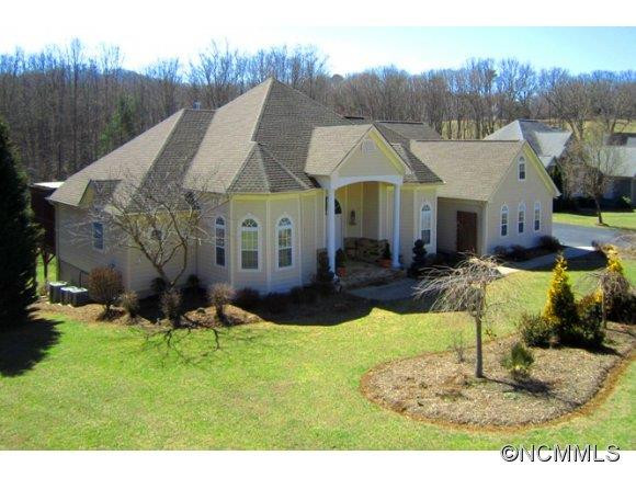 16 Bainbridge Court