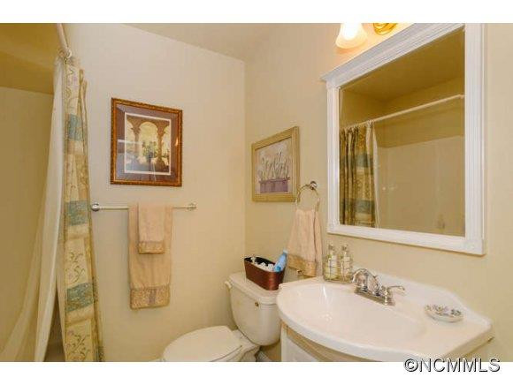16 Bainbridge Court - Photo 15