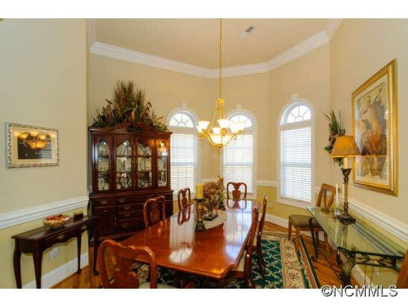 16 Bainbridge Court - Photo 5