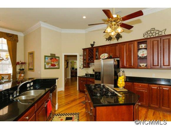 16 Bainbridge Court - Photo 6
