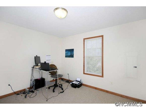 118 Savannah Woods Court - Photo 13