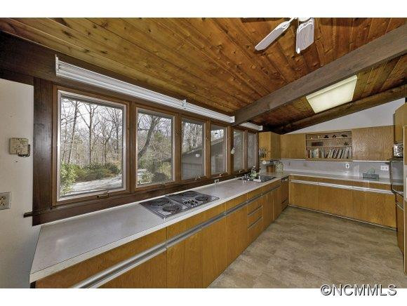 200 Thoroughbred Lane - Photo 15