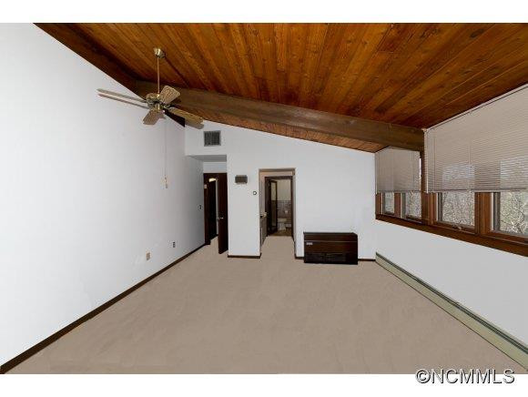 200 Thoroughbred Lane - Photo 18