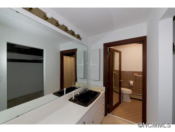 200 Thoroughbred Lane - Photo 19